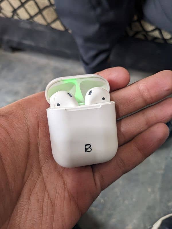 BEYOND SOUND EARBUDS /AIR PODS 4