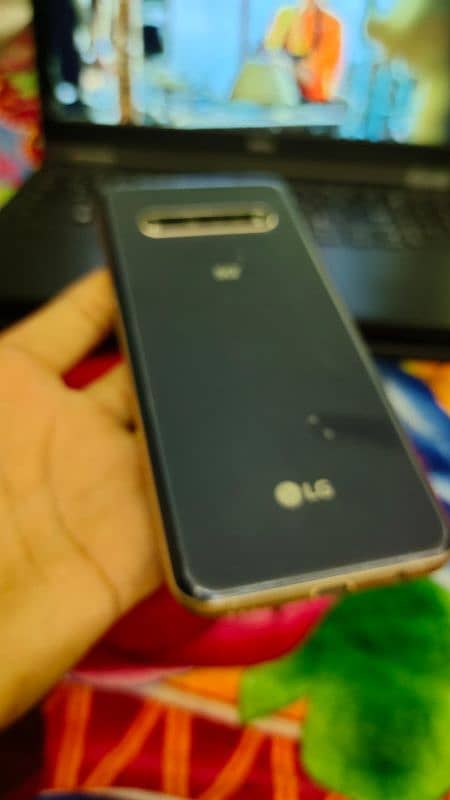 LG v60 dual 10/10 2