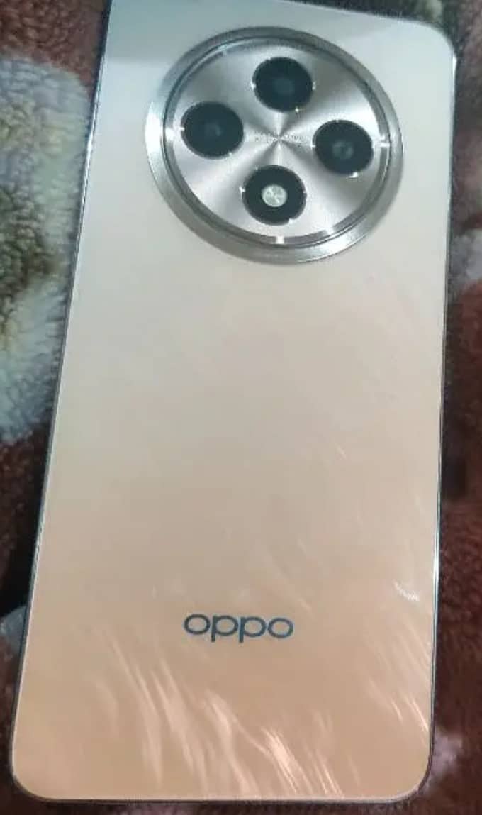 OPPO Reno 12F 8-256 4G 2