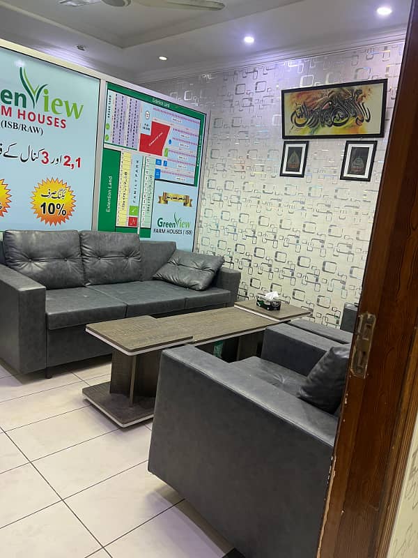 F/10 markaz 1st floor corner 1000sq fully furnished office available for rent real piks 3