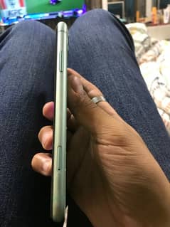 Iphone 11 Back Glass Crack Non Pta 64GB