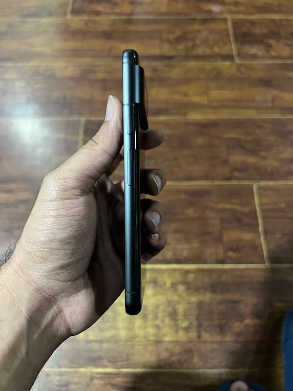 Google Pixel 8 8/128GB PTA Approved 4