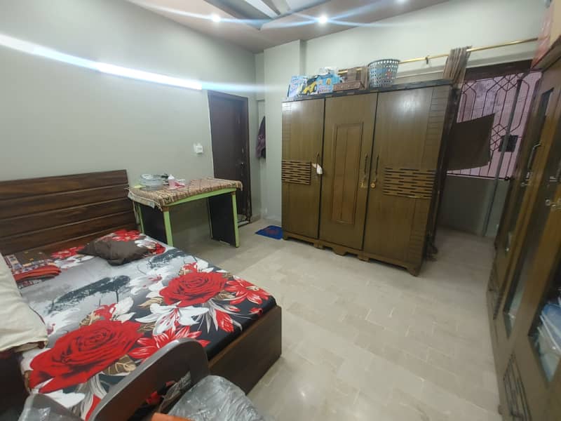 FLAT SALE 2 BED LOUNCH LEASED LIFT PARKING SWEET WATER 7