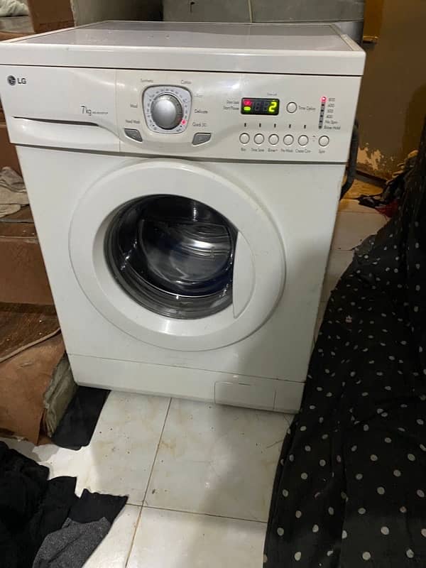 LG washing machine 7kG full ok 10/9.5 0