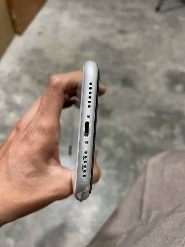 IPHONE XR DUAL PTA APPROVED 4