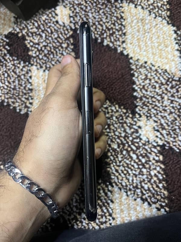 iphone 11 pro max 256gb pta aprove dual 4