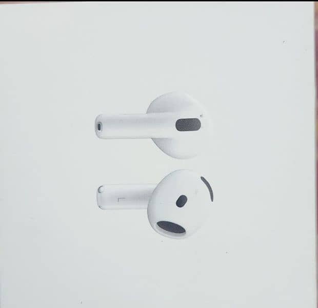 Airpod 4 box pack 0