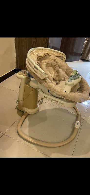 Graco sweet peace electric swing 2