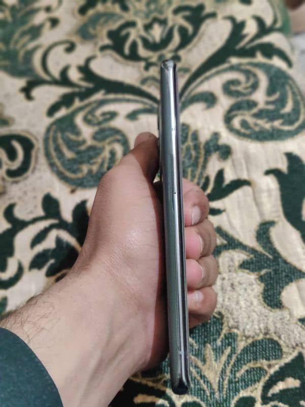 OnePlus 9 pro 8/256 in cheap price urgent sale 1