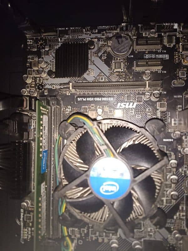 core i5 9th gen + msi h319m 3