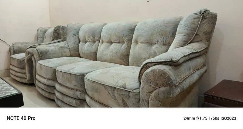 6 seater ( 3 + 2 + 1 ) sofa set 0