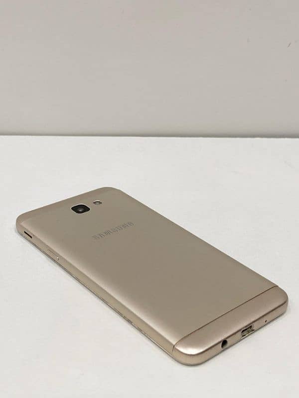 Samsung Galaxy on5 ( Fashion Edition) 6