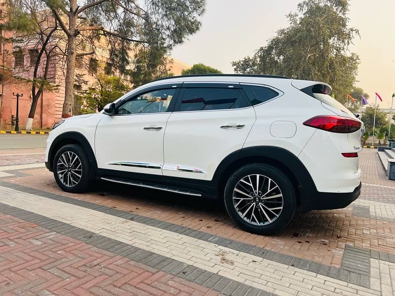 Hyundai Tucson 2021 7