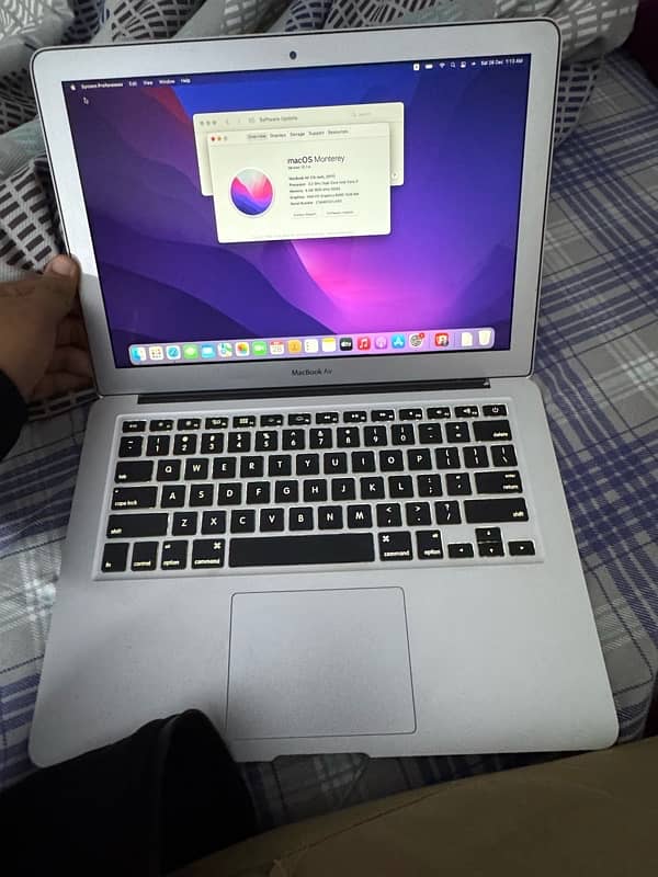 Macbook Air 2017 condition like brand nee 2