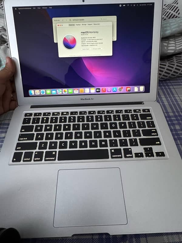 Macbook Air 2017 condition like brand nee 3