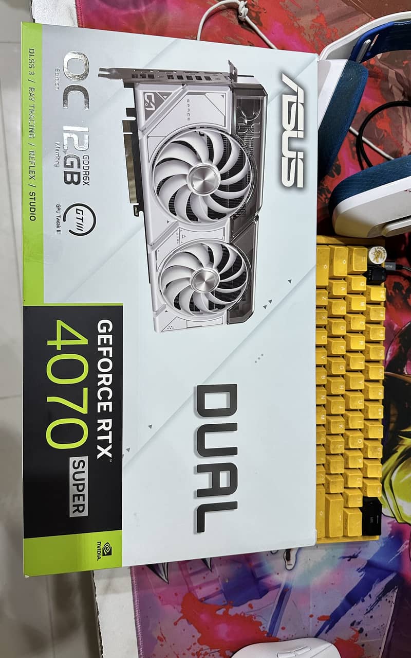 ASUS 4070 super ốc dual fan 12gb 0