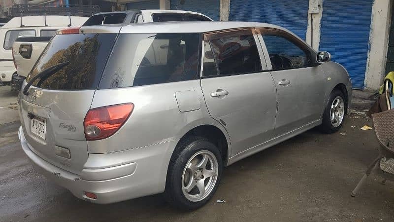 Mazda Familia Van 2007 same as Nissan ad 7