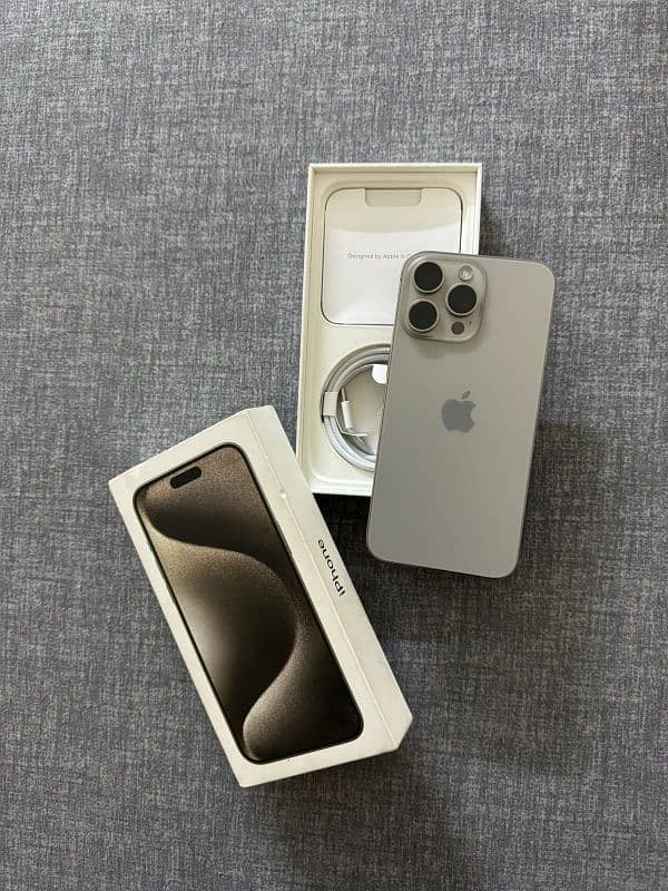 iphone 15pro max 256GB H. k factory unlock with box 1