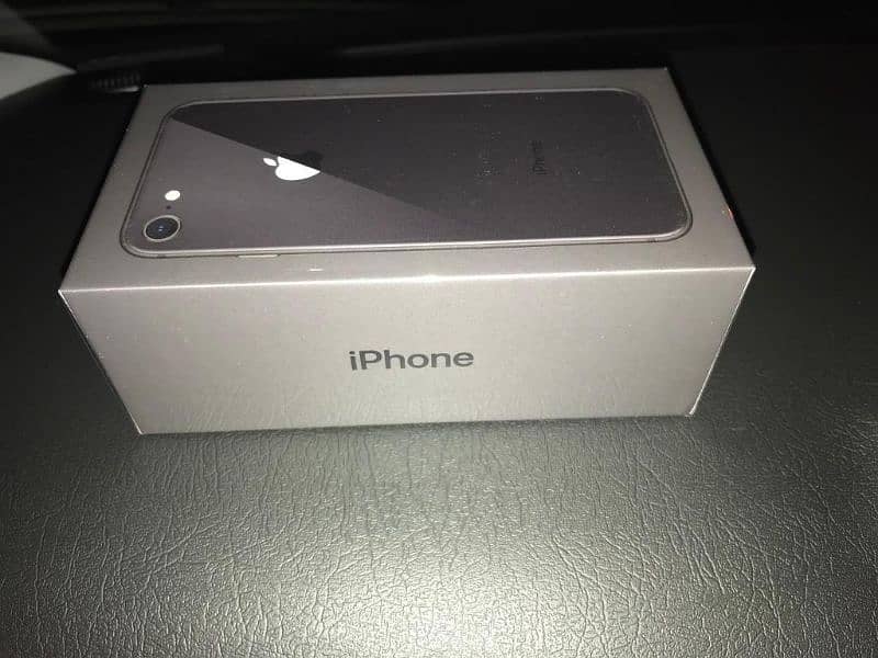 iphone 8 64gb pta approved with box 1