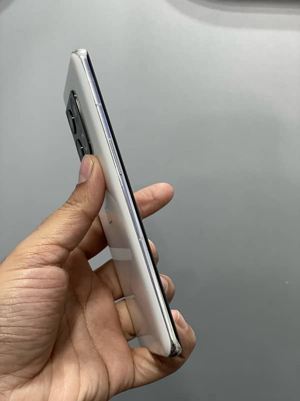 ONE PLUS 10 PRO 3