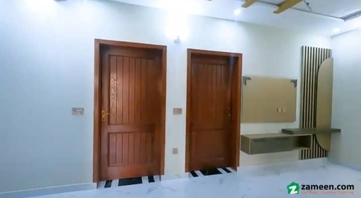 5 Marla Brand New Dubble Story Beautiful House For Sale In Eden Boulevard Society College Road Lahore 26