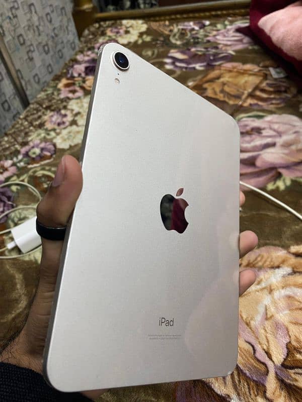 IPAD MINI 6 FOR SELL 7