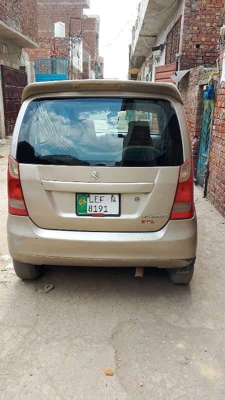 Suzuki Wagon R 2014 3