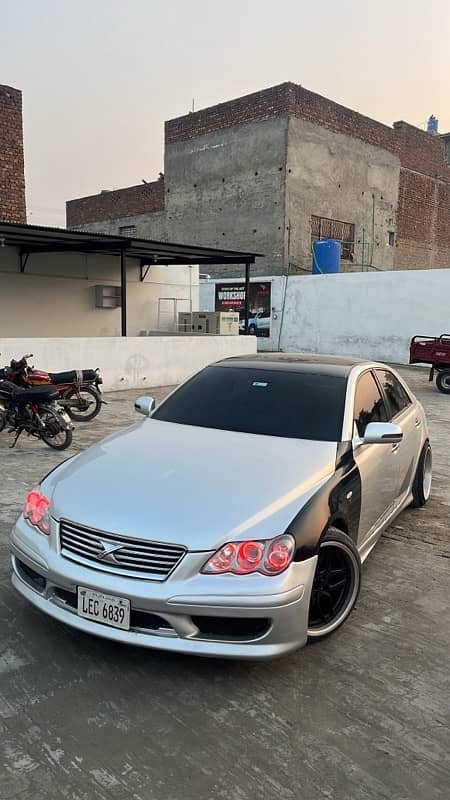 Toyota Mark X 2005 3