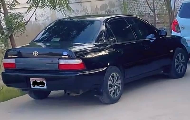 Toyota Corolla XE 1999 1