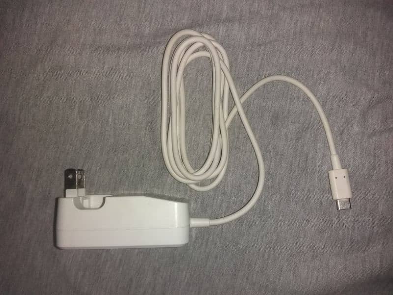 Original Charger For Japanese Phones (Aquos, Sony, Arrows, Docomo) 1