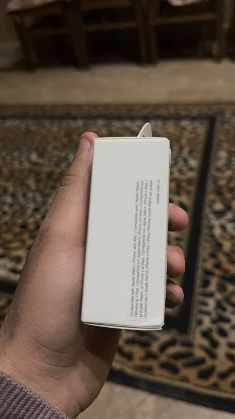 Brand New Original Apple Charger - Purchased from Kuwait Apple Store 4