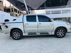 Toyota Hilux 2012