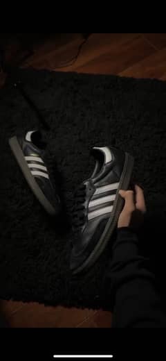 Adidas Sambas