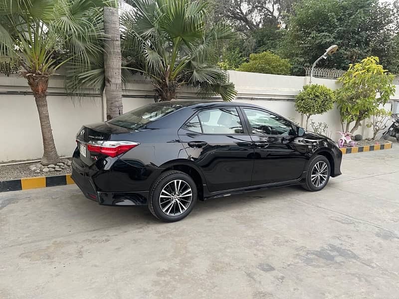 Toyota Corolla 2021 Altis 1.6 X 36000km First Hand Original NEW 4