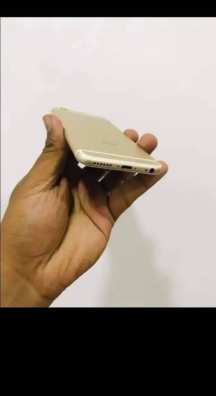 Iphone 6s 64gb pta approved charging lga off hua hai 2