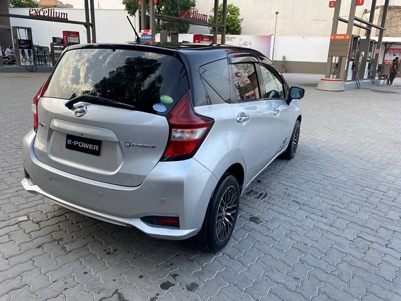 Nissan Note E Power 2018 / 2021 16