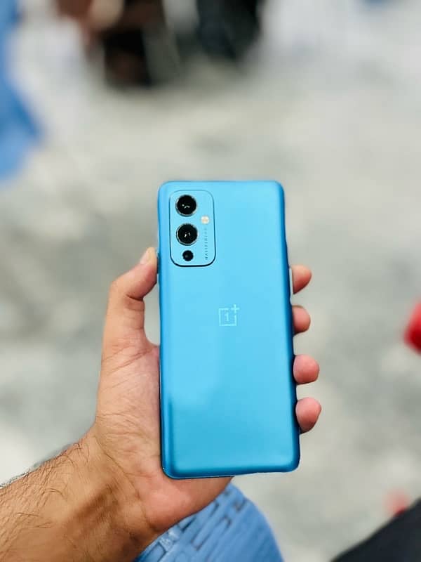 Oneplus 9 is available for sale 0