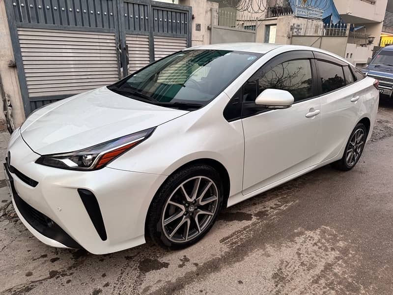 Toyota Prius 2020 8