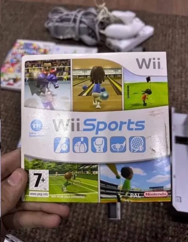 Nintendo Wii Game With All Accessories 13