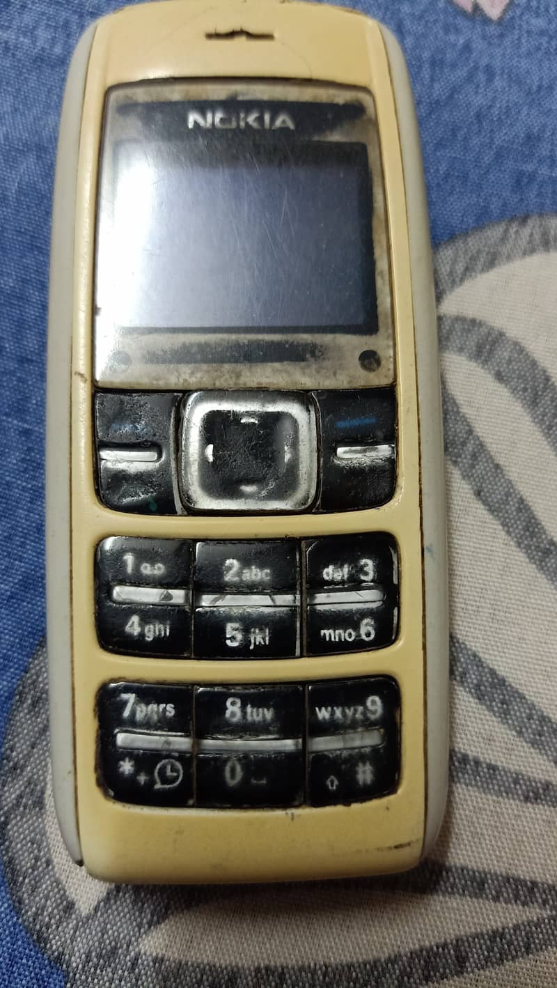 Original nokia without charger and back cover 0