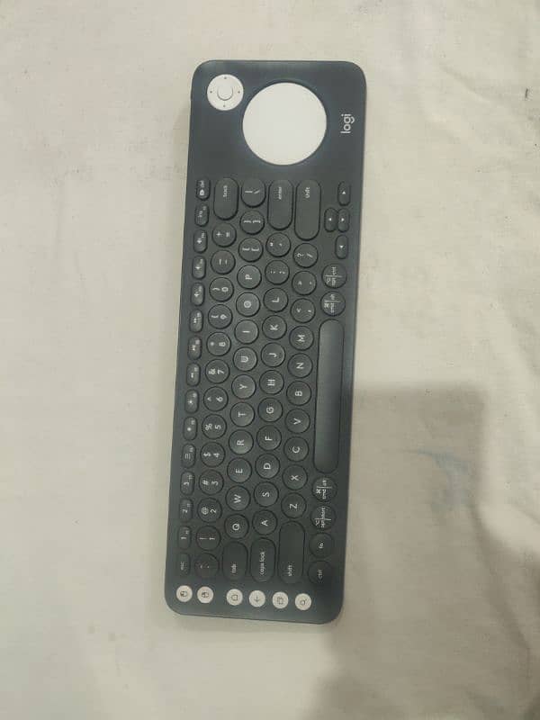 Logitech KeyBoard branded 0