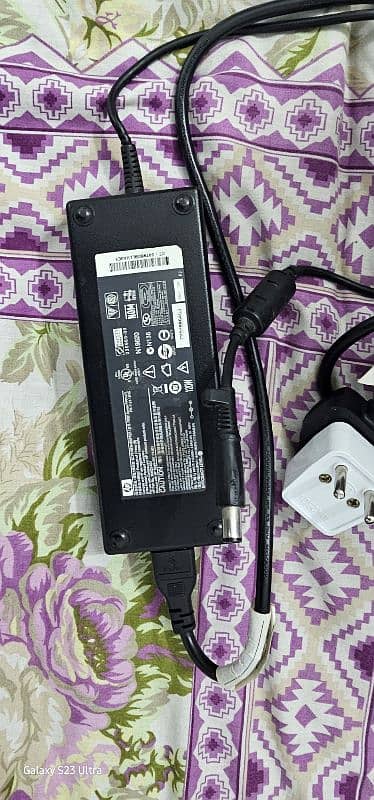 Original Hp elitebook laptop charger on low price 4