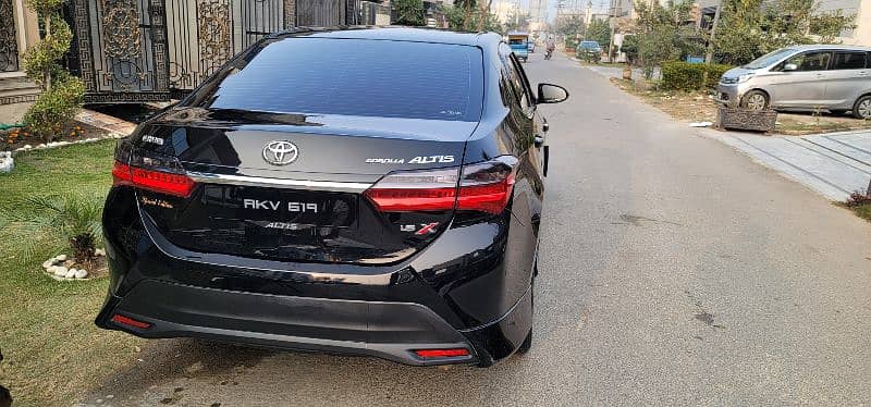 Toyota Corolla Altis 2022 4