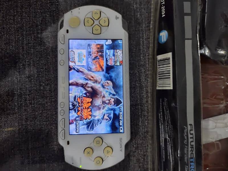 SONY PSP 1001 8GB CARD WITH POUCH PROTECTOR CHARGER GAMES INSTALLED OK 5