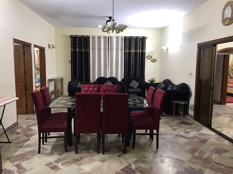 Spacious 600 Sq Yards Guest House - Prime Location - First Floor 6