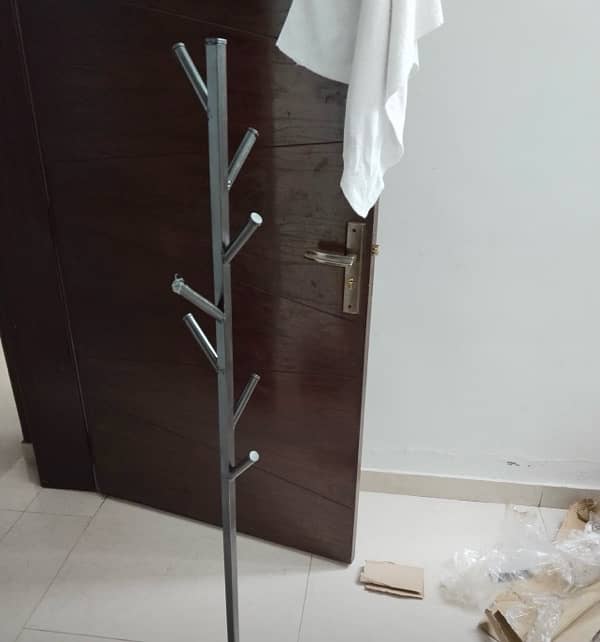 multi purpose hanging stand 3