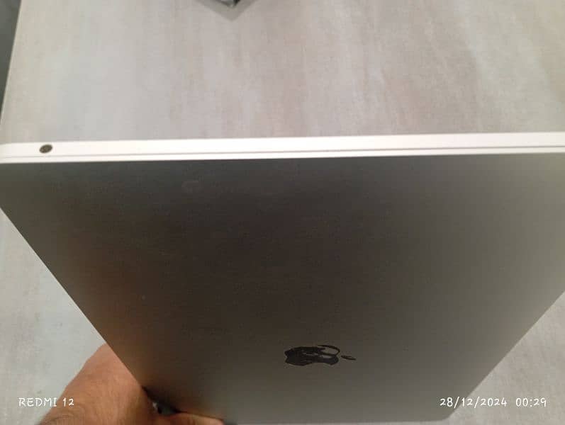 MacBook Pro 13-Inch 2017  Good condition 2