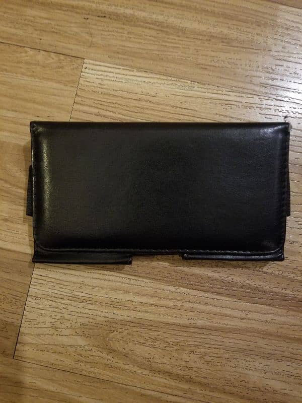 LEATHER MOBILE BELT CASE 0