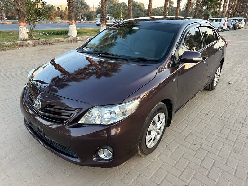 Toyota Corolla GLI 2013 ( Red Wine ) 0