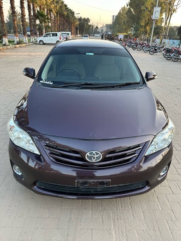 Toyota Corolla GLI 2013 ( Red Wine ) 1